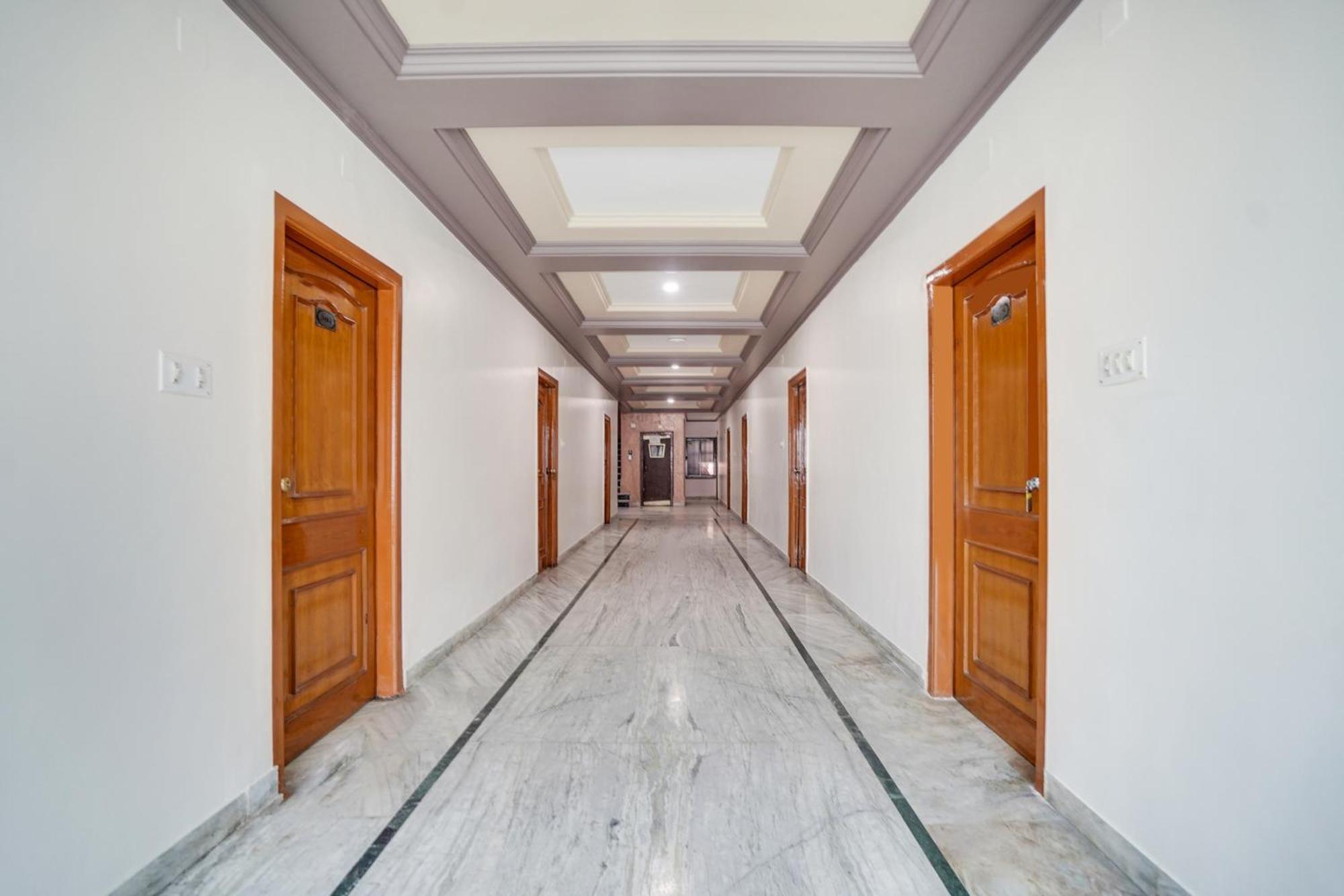 Super Collection O Paras Circle Formerly Osheen Palace Udaipur Bagian luar foto